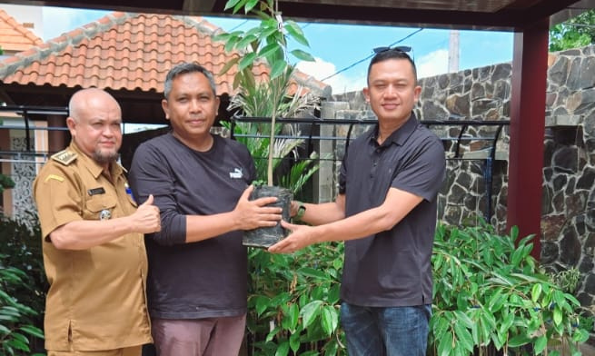 Geliat PT Empat Sekawan Mulia Mendukung Program Ekonomi Hijau di Pamekasan