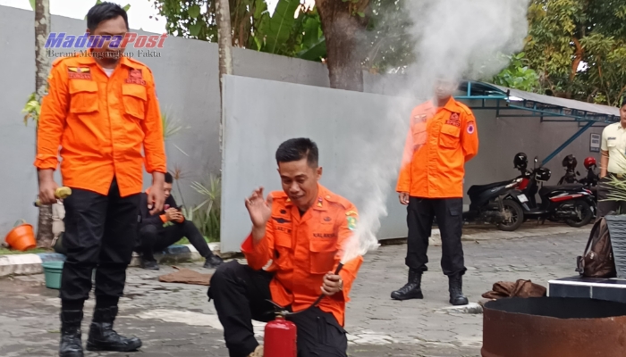 BRI Sumenep Gelar Simulasi Tanggap Darurat dan Kebakaran Bersama BPBD