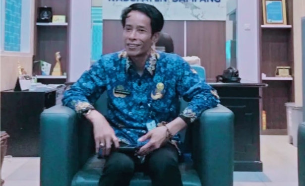 Kacabdin Sampang Apresiasi Prestasi SMA Negeri 1 Ketapang di Ajang OSN Tingkat Kabupaten