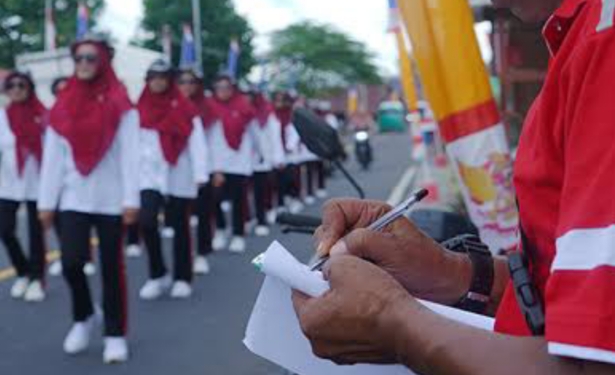 Camat Pasean Ajak Masyarakat Pamekasan Koreksi Bersama Gelaran HUT ke-80 RI