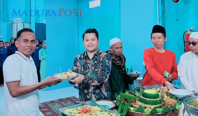Slamet Ariyadi Launching MBG Yayasan Babur Rizki di Camplong Sampang
