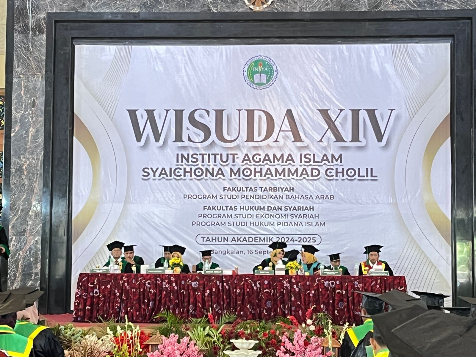 Wisuda Perdana Berstatus Institut, IAI Syaichona Mohammad Cholil Bangkalan Luluskan 130 Mahasiswa Berjiwa Santri
