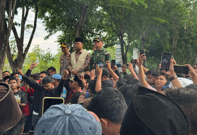 Ketua DPRD Sampang Disebut Kabur Saat Aksi Tuntut Percepatan Pilkades
