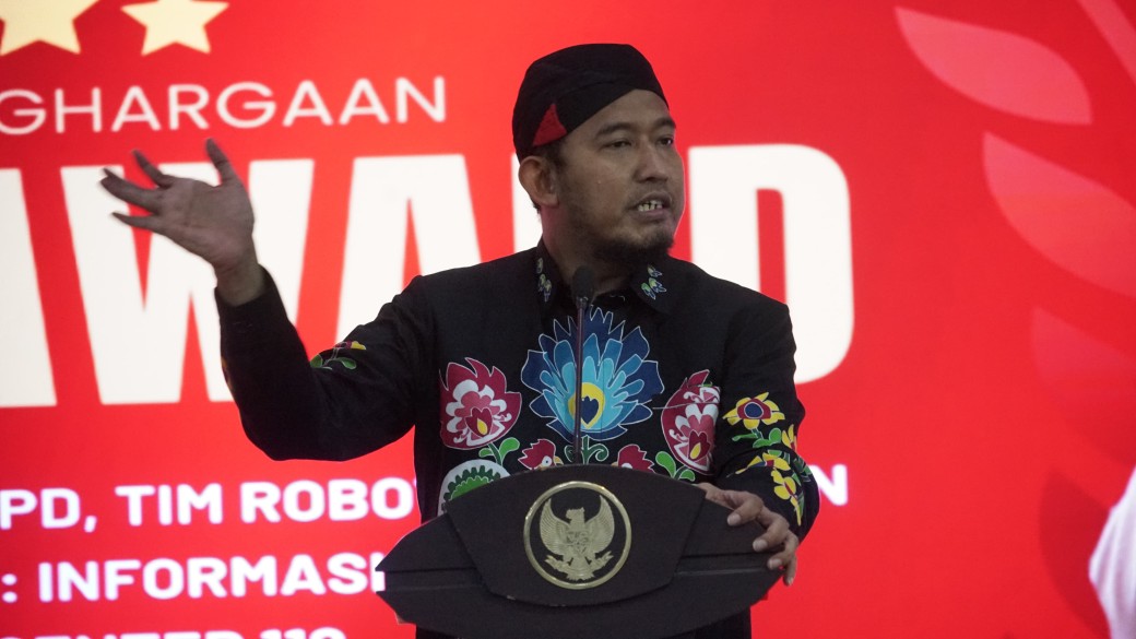 ASN Sumenep Wajib Berpakaian Santri Selama Tiga Hari, Bupati Fauzi: Bukan Sekadar Seremonial