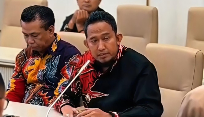 Bupati Fauzi Teken Hibah Pembangunan PLTS 2 MW untuk Kepulauan Sumenep