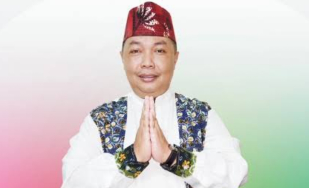 Camat Kota Pamekasan Rahmat Kurniadi Sampaikan Pesan Idul Fitri 2026