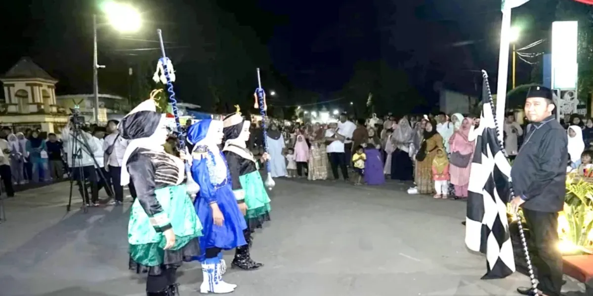 750 Pelajar Semarakkan Pawai Obor Sambut 1 Muharram di Sumenep