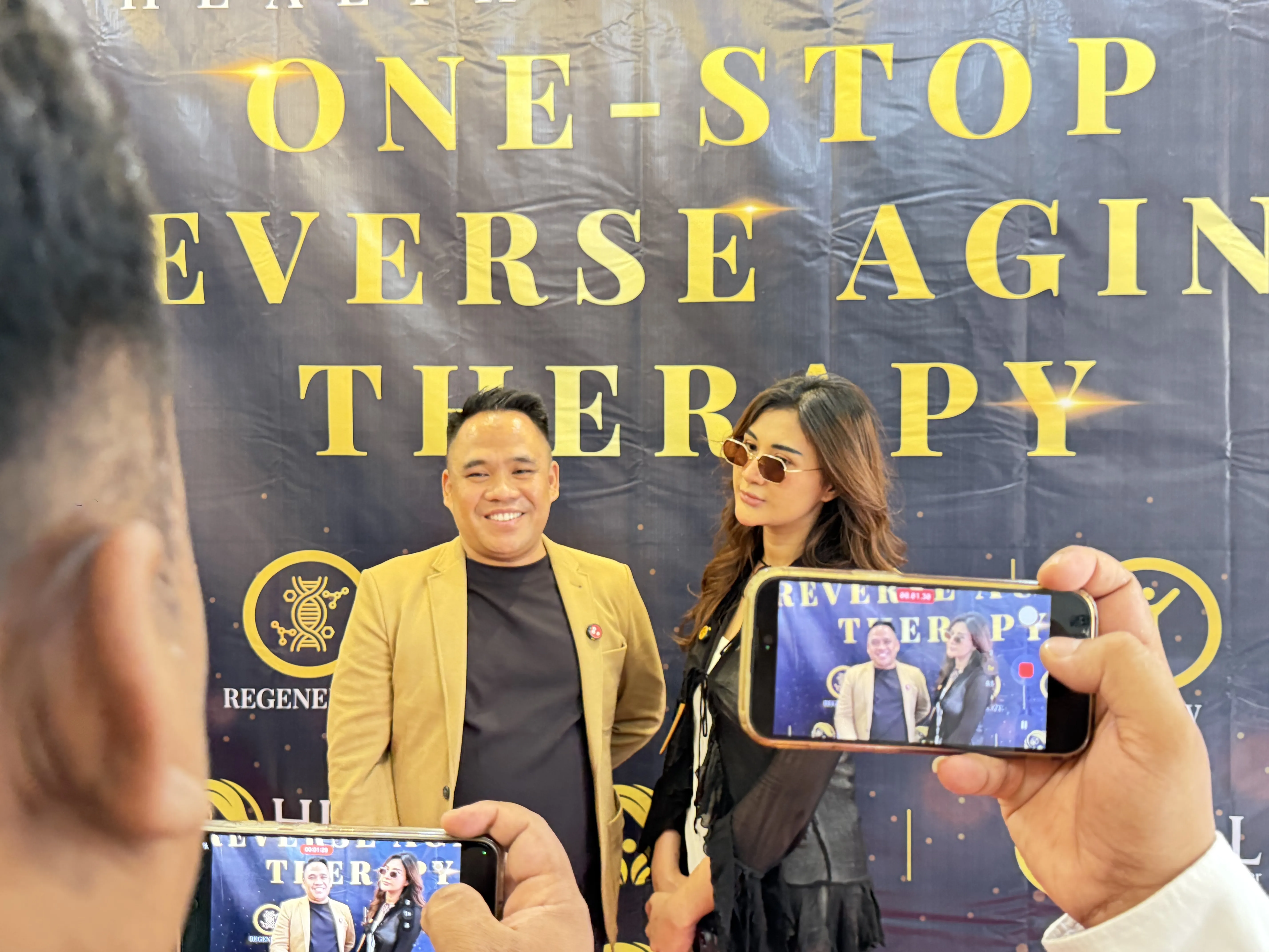 Acong Latief dan Camelia Putri Tampil Bareng di Launching HLL Surabaya, Ada Apa?