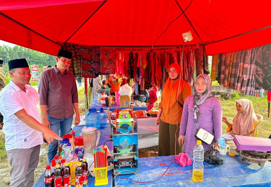 Sambut Bulan Ramadhan, Pemdes Tobai Tengah Sampang Gelar Bazar Murah
