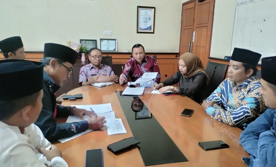 AMPB Datangi DPMD Sampang Minta Dievaluasi Ulang Pemilihan BPD Desa Pangongsean
