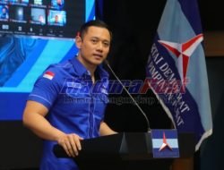 Nobar Bareng Pidato Politik AHY, Ketua DPC Partai Demokrat Sumenep Rangkul Sejumlah Tokoh Masyarakat
