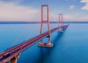 Misteri Jembatan Suramadu: Kisah Tragis dan Fenomena Mistis di Atas Air