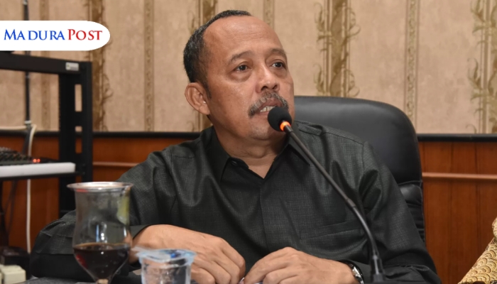 PROFIL. Potret Ketua DPRD Sumenep, H. Zainal Arifin, saat mengikuti sidang paripurna beberapa waktu lalu. (Istimewa for MaduraPost)