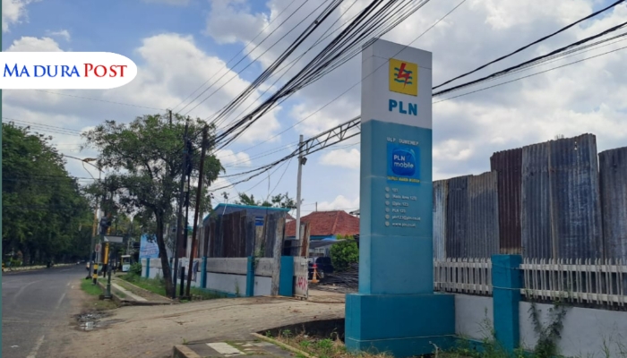 LOKASI. Potret Kantor ULP PLN Sumenep yang berlokasi di Jalan Urip Sumoharja, Mastasek, Pabian, Kecamatan Kota. (M.Hendra.E/MaduraPost)