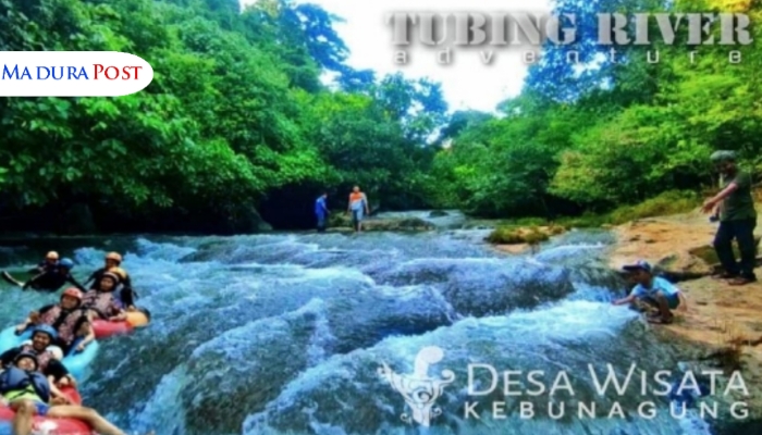 PAMFLET. Potret Wisata Air Susur Sungai (Tubing River). Aktivitas tubing, yakni menyusuri aliran sungai menggunakan ban pelampung, menjadi salah satu andalan wisata air di Kebunagong. (Istimewa for MaduraPost)