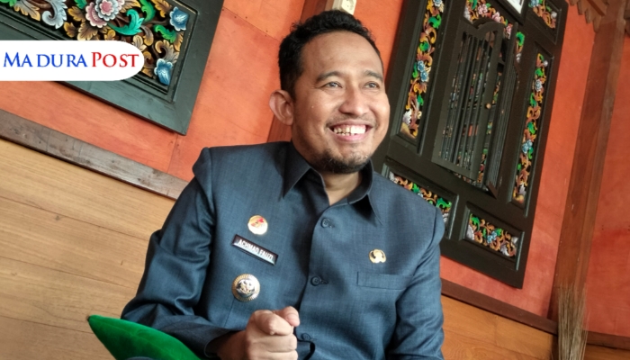 WAWANCARA. Potret Bupati Sumenep, Achmad Fauzi Wongsojudo, saat diwawancara MaduraPost beberapa waktu lalu. (M.Hendra.E/MaduraPost)