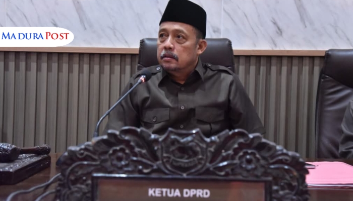 PROFIL. Potret Ketua DPRD Sumenep, H. Zainal Arifin, saat memimpin sidang paripurna belum lama ini. (Istimewa for MaduraPost)