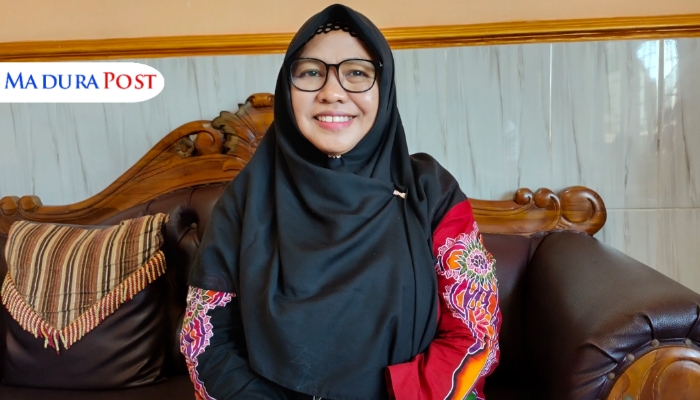 PROFIL. Potret Kepala Dinkes P2KB Sumenep, dr. Ellya Fardasyah, saat ditemui MaduraPost beberapa waktu lalu. (M.Hendra.E/MaduraPost)