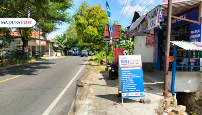 LOKASI. Tampak depan konter Naira Phone Cell yang juga melayani transaksi perbankan sebagai Agen BRIlink di Desa Sentol Laok, Pragaan, Sumenep. (M.Hendra.E/MaduraPost)