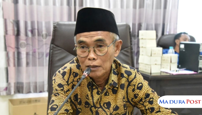 PROFIL. Samioeddin, anggota Komisi IV DPRD Sumenep, saat berada di ruang kerjanya. (Istimewa for MaduraPost)