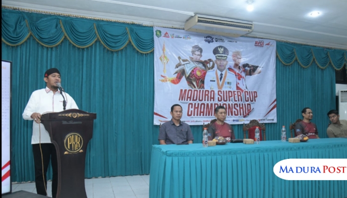 PEMBUKAAN. Bupati Sumenep, Achmad Fauzi Wongsojudo, saat membuka secara resmi Madura Super Cup Championship 2025 di Sekretariat TP-PKK Kabupaten Sumenep, Minggu (7/9/2025). (Istimewa for MaduraPost)