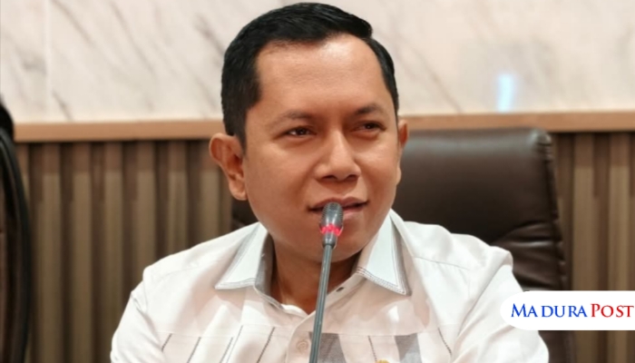 PROFIL. Potret Ketua Komisi IV DPRD Sumenep, Mulyadi, saat mengikuti rapat paripurna belum lama ini di kantor setempat. (Istimewa for MaduraPost)