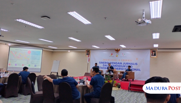 ACARA. Para jurnalis mengikuti kegiatan sosialisasi dan edukasi SKK Migas–KEI bertajuk Sinergi dengan Jurnalis dalam Mendukung Ketahanan Energi Nasional di Kota Batu, Jawa Timur. (M.Hendra.E/MaduraPost)
