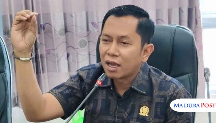 PROFIL. Ketua Komisi IV DPRD Sumenep, Mulyadi, saat mengikuti sidang paripurna beberapa waktu lalu. (Istimewa for MaduraPost)