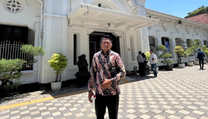 PROFIL. Direktur Pusat Bantuan Hukum Jawa Timur, Nadianto. (Istimewa for MaduraPost)