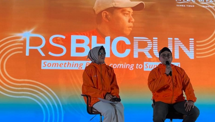 KONFERENSI PERS. Perwakilan panitia RS BHC Run 2026 menyampaikan informasi teknis pelaksanaan event lari di Sumenep. (Istimewa for MaduraPost)