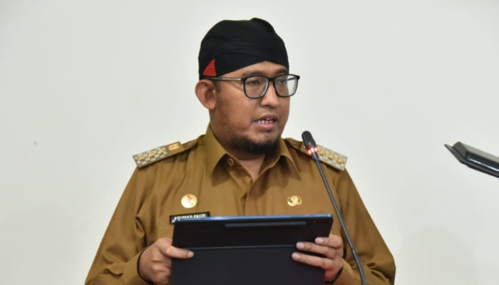 PROFIL. Bupati Sumenep Achmad Fauzi Wongsojudo, dalam sebuah kesempatan rapat paripurna beberapa waktu lalu. (Istimewa for MaduraPost)