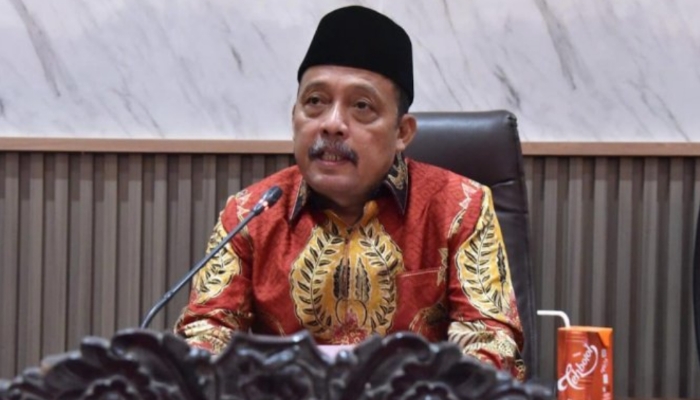 PROFIL. Ketua DPRD Sumenep, H. Zainal Arifin, dalam sebuah rapat paripurna beberapa waktu lalu. (Istimewa for MaduraPost)