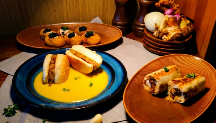 SAJIAN. Rangkaian menu plant-based “Rebellious Hunger” di Myze Hotel Sumenep, menghadirkan sajian inovatif dengan sentuhan modern dan tampilan elegan yang menggugah selera. (Istimewa for MaduraPost)