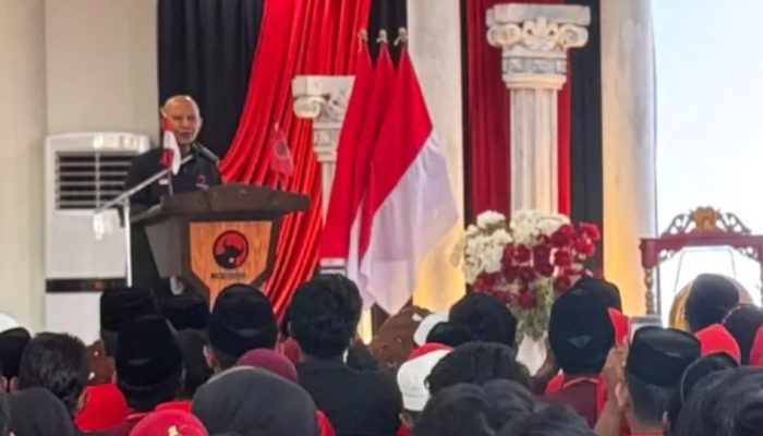 KEGIATAN. Ketua DPD PDI Perjuangan Jawa Timur, MH Said Abdullah, memberikan arahan kepada kader saat Musancab PDI Perjuangan se-Kabupaten Sumenep di Islamic Centre Bindara Saod, 26 April 2026. (Istimewa for MaduraPost)