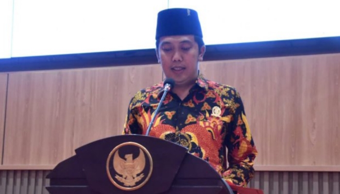 SAMBUTAN. Sulahuddin menyampaikan pandangannya dalam forum resmi DPRD Sumenep beberapa waktu lalu. (Istimewa for MaduraPost)